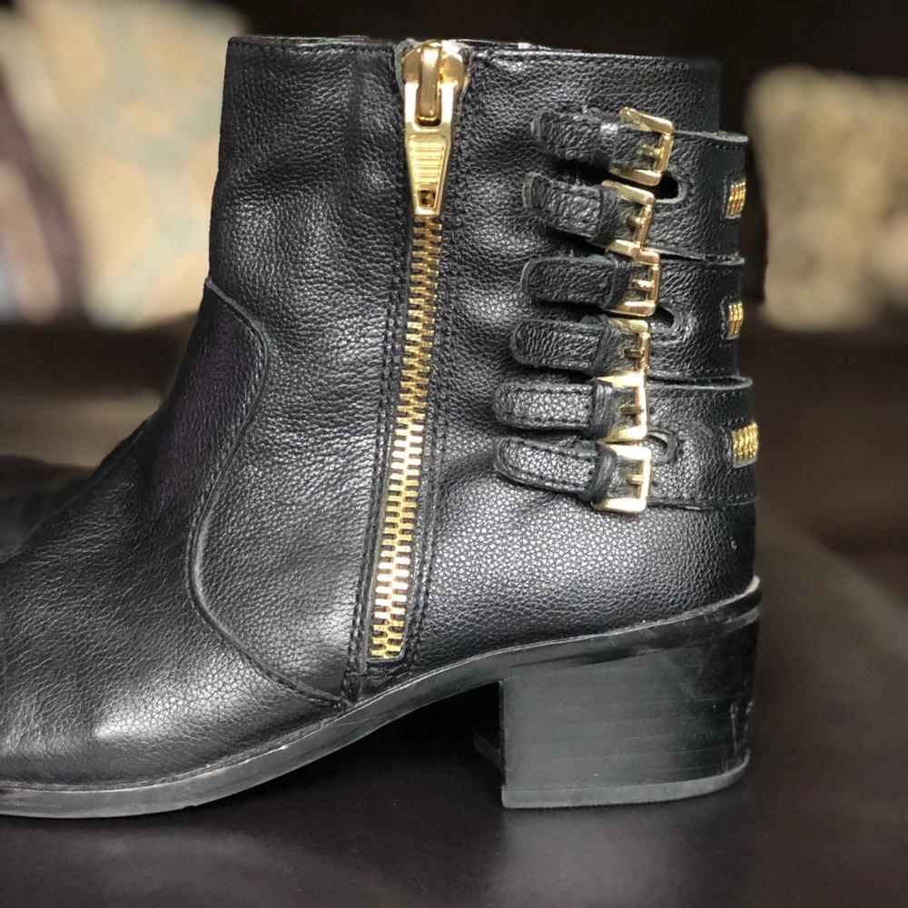 Dolce Vita booties